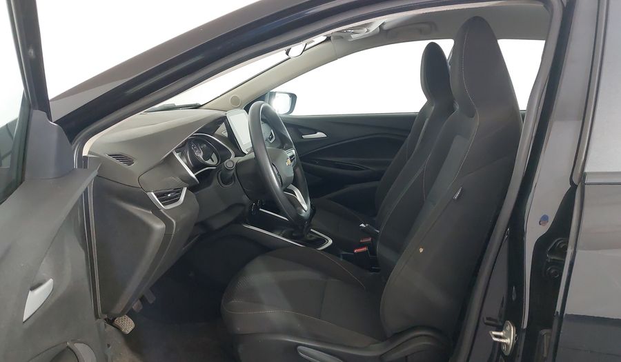 Chevrolet Onix LT MANUAL Hatchback 2024