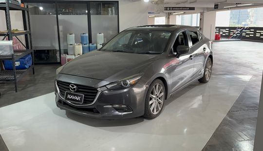 Mazda • Mazda 3