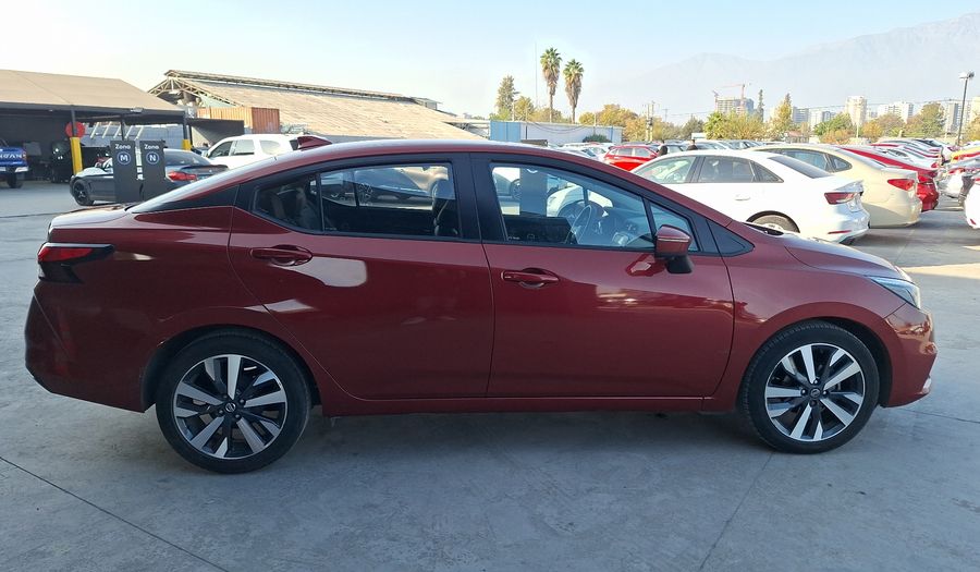 Nissan Versa 1.6 EXCLUSIVE CVT Sedan 2021