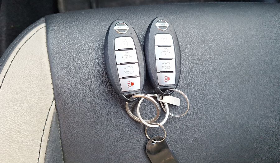 Nissan Versa 1.6 EXCLUSIVE CVT Sedan 2021