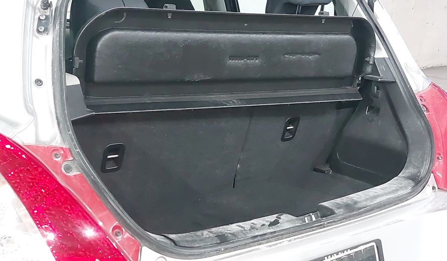 Suzuki Swift 1.4 GLS AT Hatchback 2014