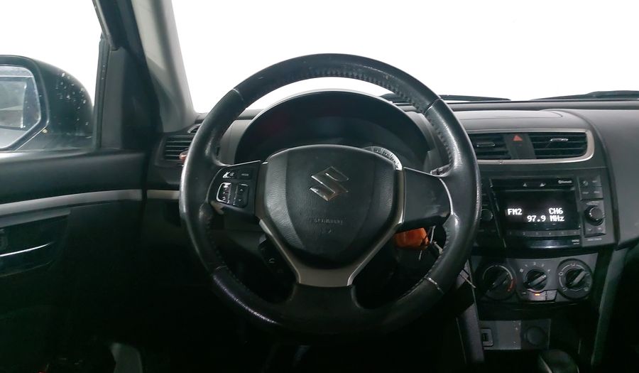 Suzuki Swift 1.4 GLS AT Hatchback 2014