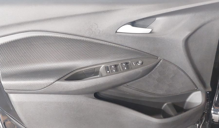 Chevrolet Onix TURBO FLEX PLUS LTZ Sedan 2021