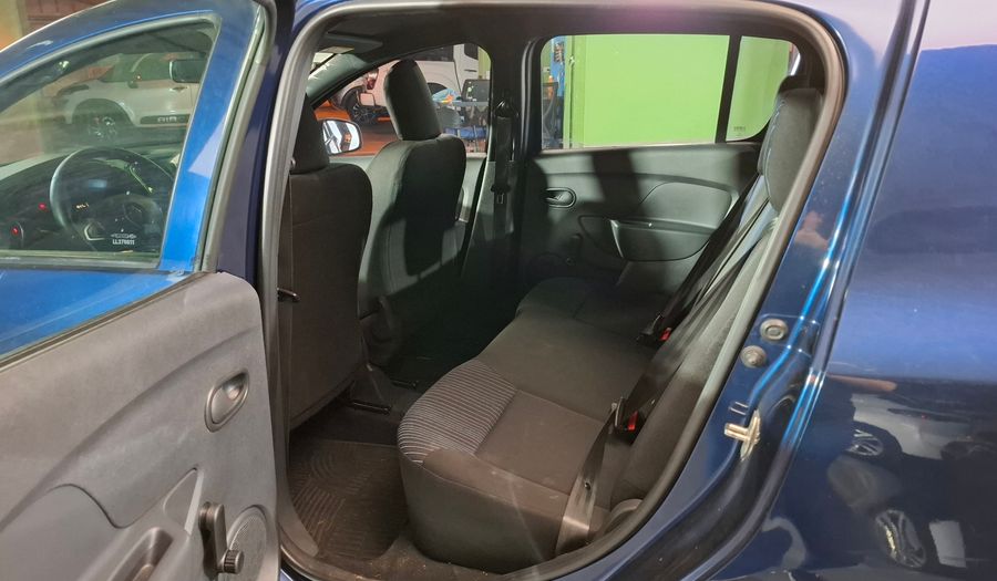 Renault Sandero 1.6 LIFE Hatchback 2020