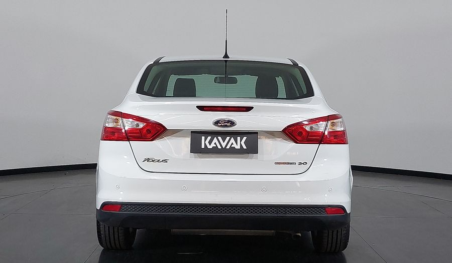 Ford Focus SE SEDAN POWERSHIFT Sedan 2015