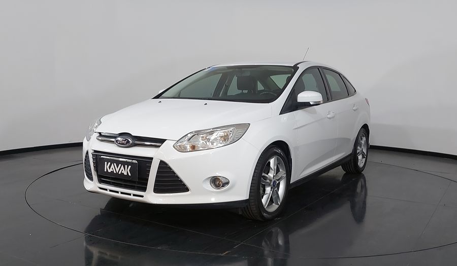 Ford Focus SE SEDAN POWERSHIFT Sedan 2015