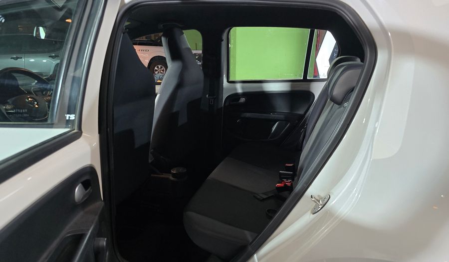 Volkswagen Up 1.0 PEPPER Hatchback 2017
