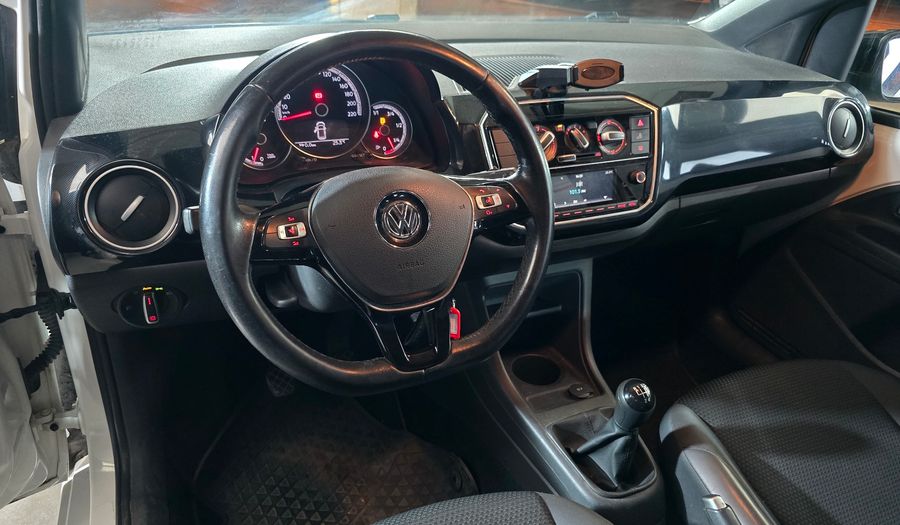 Volkswagen Up 1.0 PEPPER Hatchback 2017