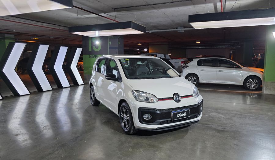 Volkswagen Up 1.0 PEPPER Hatchback 2017