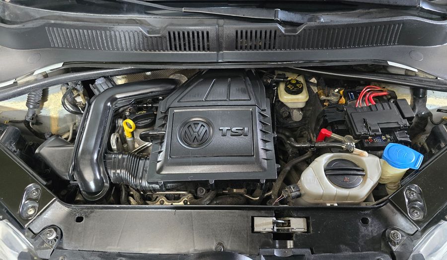 Volkswagen Up 1.0 PEPPER Hatchback 2017