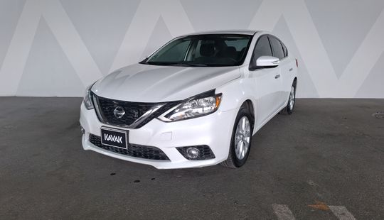Nissan • Sentra