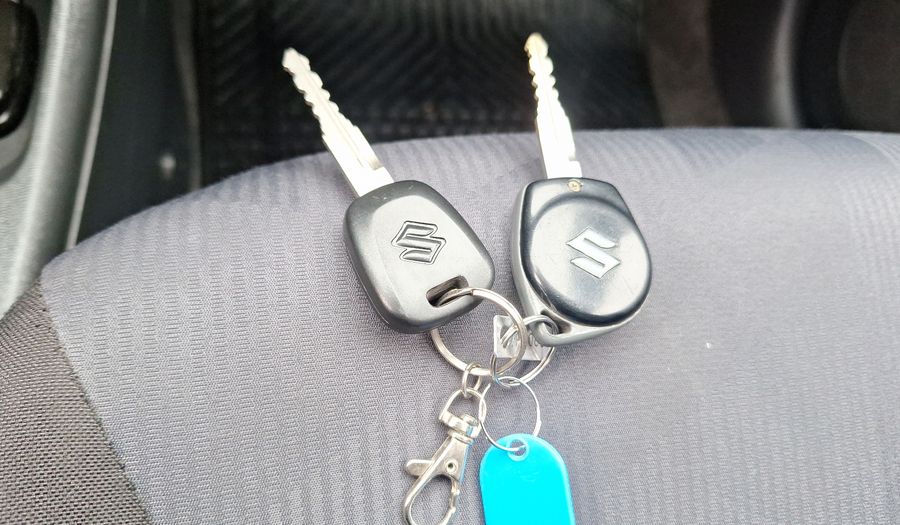 Suzuki Celerio 1.0 GLX AUTO AC Hatchback 2013