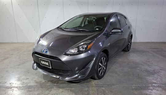 Toyota • Prius C