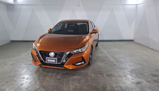 Nissan • Sentra