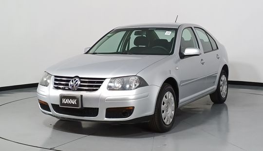 Volkswagen • Jetta Clasico