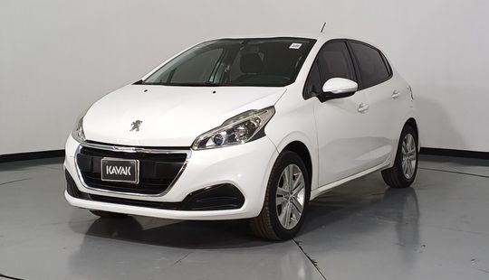 Peugeot • 208