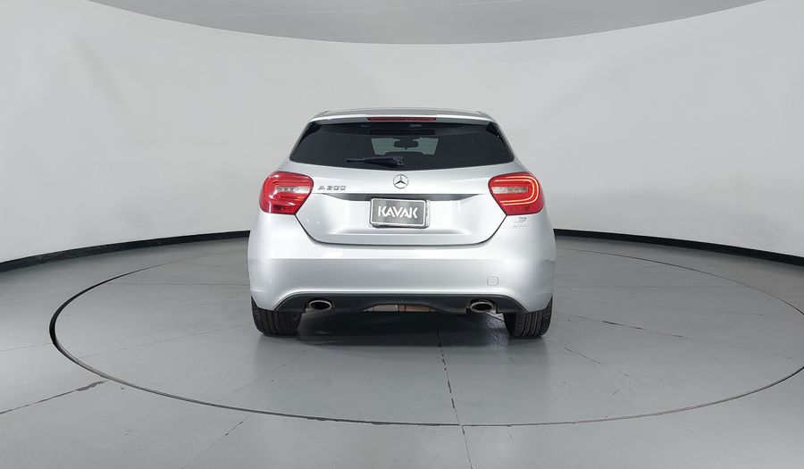 Mercedes Benz Clase A 1.6 200 CGI 7G-DCT Hatchback 2013