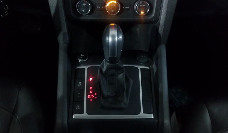 Volkswagen Amarok 2.0 HIGHLINE AUTO 4WD Pickup 2020