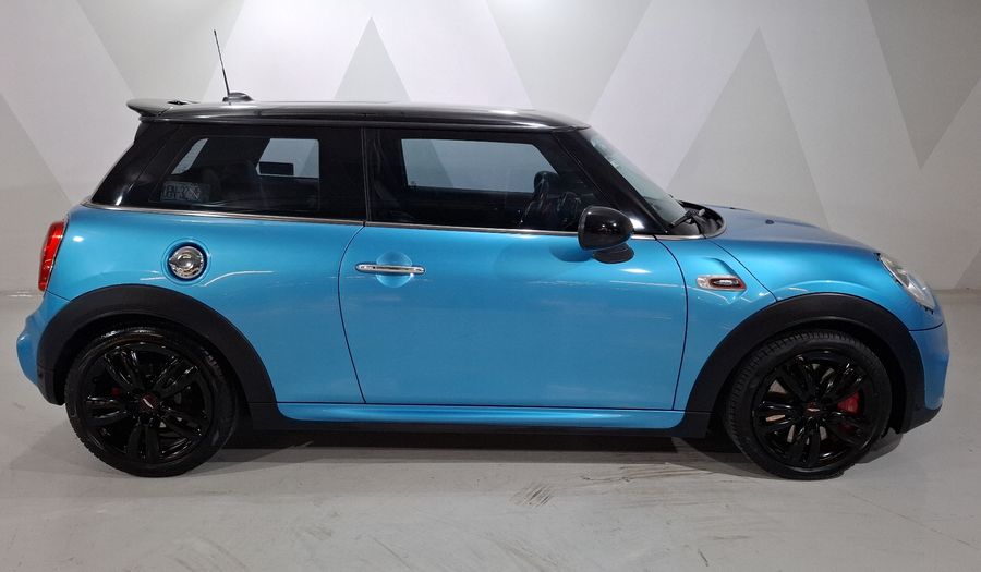 Mini John Cooper Works 2.0 JOHN COOPER WORKS HOT CHILI AT Hatchback 2018