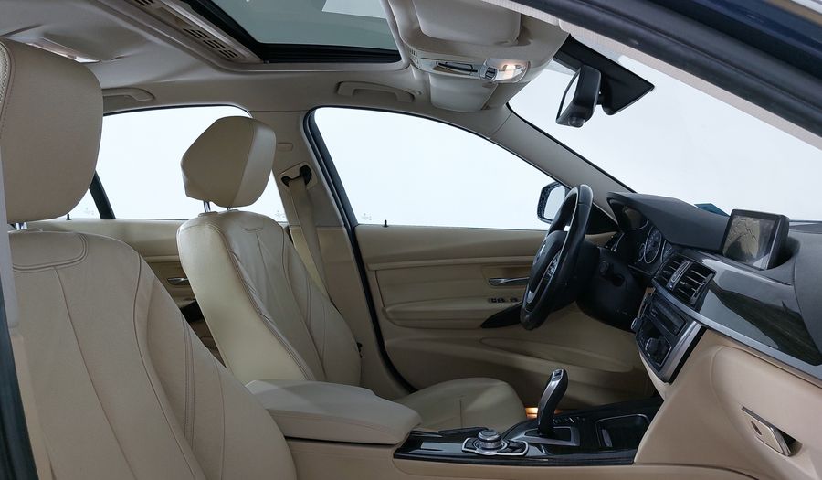 Bmw Serie 3 2.0 328IA LUXURY LINE Sedan 2014