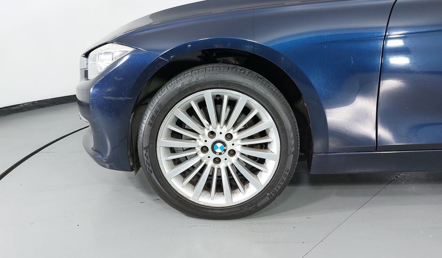 Bmw Serie 3 2.0 328IA LUXURY LINE Sedan 2014