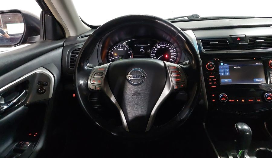 Nissan Altima 2.5 ADVANCE NAVI CVT Sedan 2013