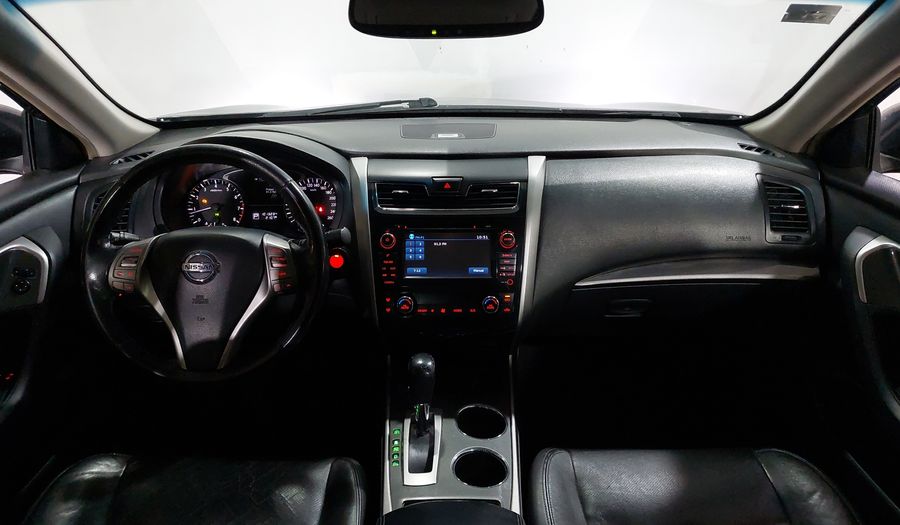 Nissan Altima 2.5 ADVANCE NAVI CVT Sedan 2013