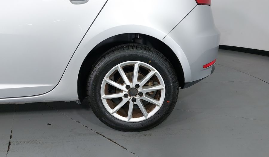 Seat Ibiza 2.0 REFERENCE 4 PTAS MT Hatchback 2013