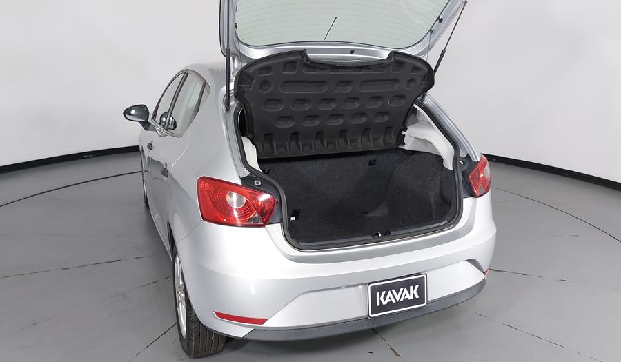 Seat Ibiza 2.0 REFERENCE 4 PTAS MT Hatchback 2013