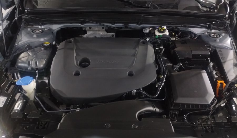 Volvo Xc40 2.0 B4 MHEV PLUS AUTO Suv 2023