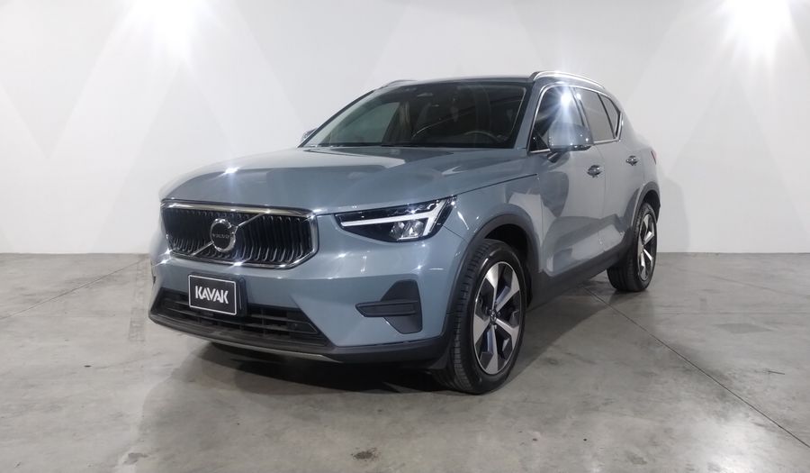 Volvo Xc40 2.0 B4 MHEV PLUS AUTO Suv 2023