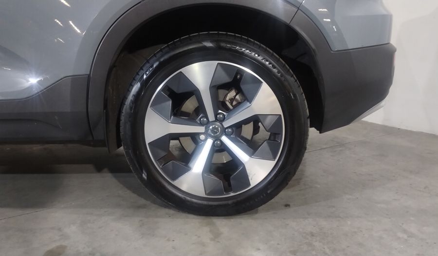 Volvo Xc40 2.0 B4 MHEV PLUS AUTO Suv 2023