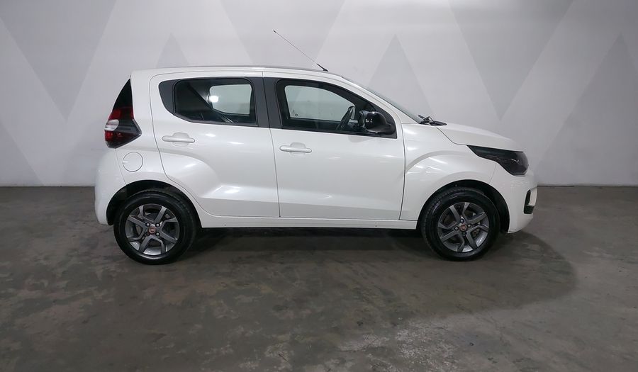 Fiat Mobi 1.0 LIKE BLACKTOP Hatchback 2019