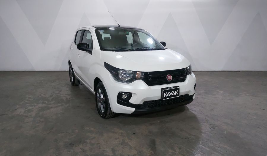 Fiat Mobi 1.0 LIKE BLACKTOP Hatchback 2019
