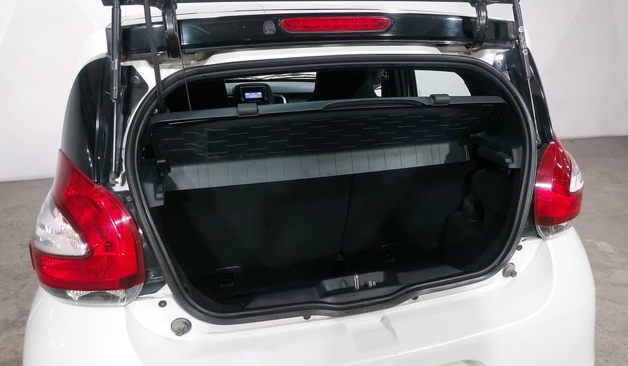Fiat Mobi 1.0 LIKE BLACKTOP Hatchback 2019