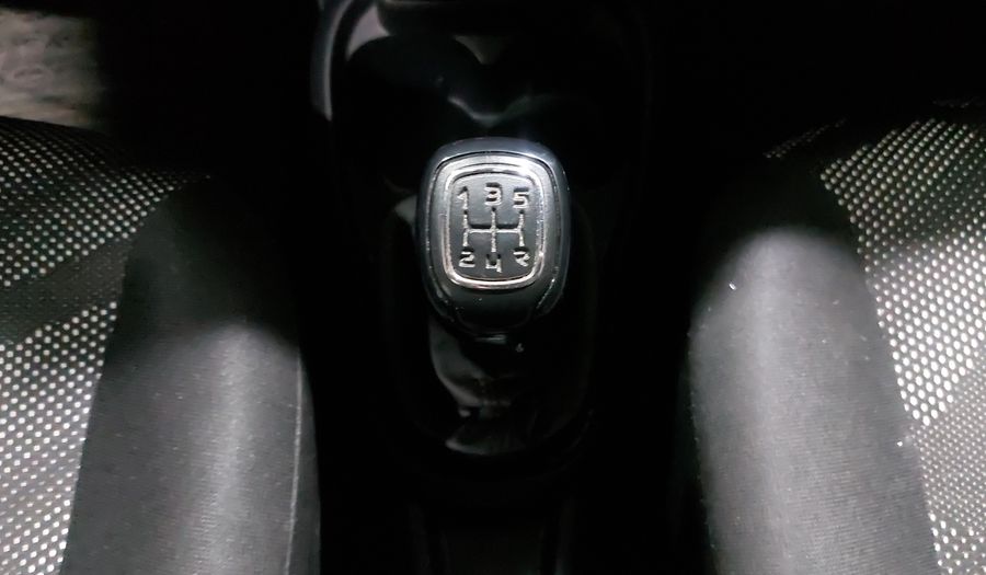 Fiat Mobi 1.0 LIKE BLACKTOP Hatchback 2019