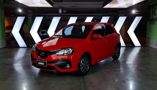 Toyota • Etios