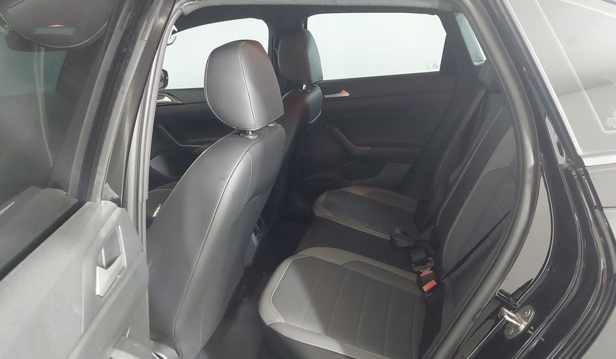 Volkswagen Nivus HIGHLINE AUTOMÃTICO Suv 2023