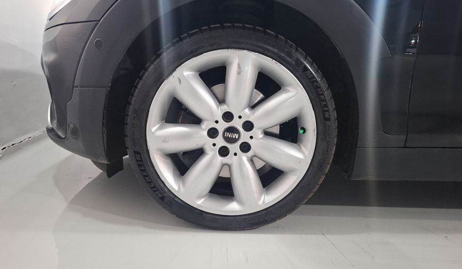 Mini Clubman 2.0 COOPER S CLUBMAN HOT CHILI AUTO Wagon 2019