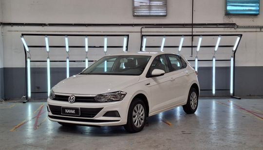 Volkswagen • Polo