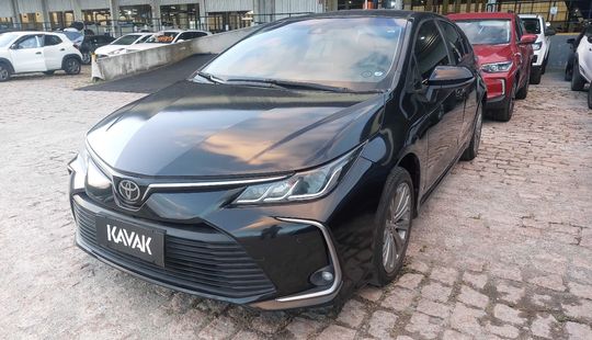 Toyota • Corolla