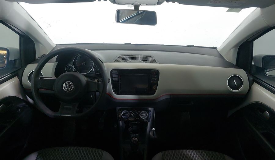 Volkswagen Up TSI MOVE UP Hatchback 2017