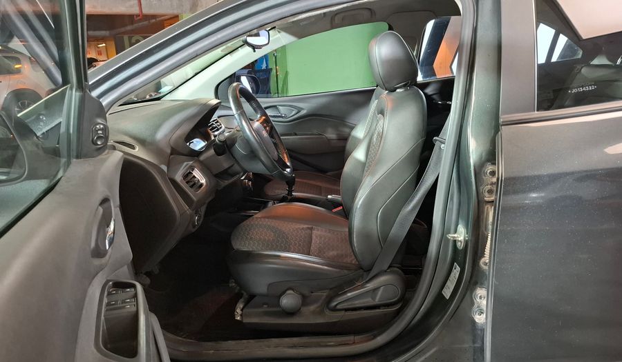 Chevrolet Onix 1.4 LTZ Hatchback 2017