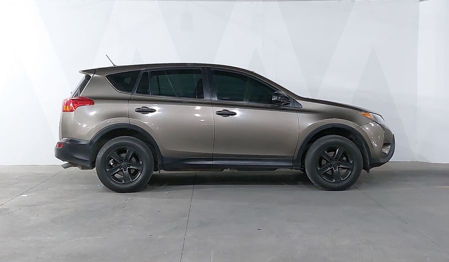 Toyota Rav4 2.5 LE AT Suv 2015