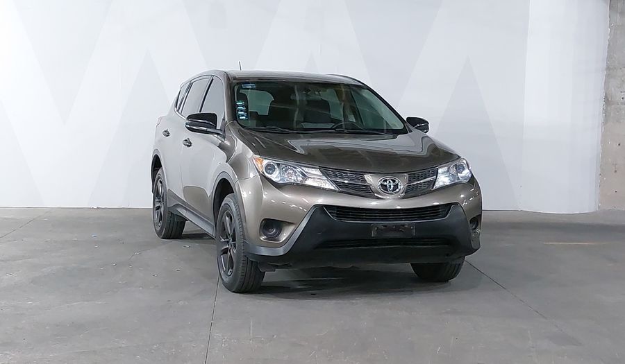 Toyota Rav4 2.5 LE AT Suv 2015