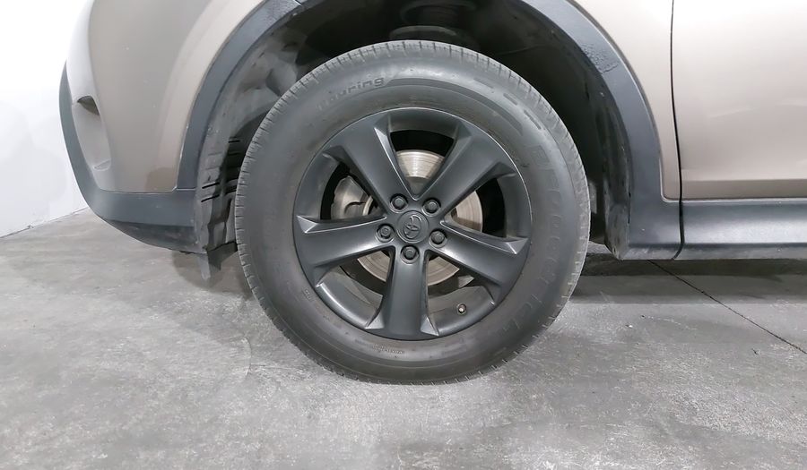 Toyota Rav4 2.5 LE AT Suv 2015