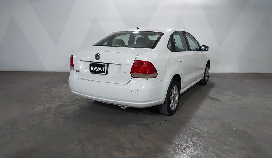 Volkswagen Vento 1.6 HIGHLINE TIPTRONIC Sedan 2014