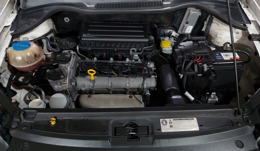 Volkswagen Vento 1.6 HIGHLINE TIPTRONIC Sedan 2014