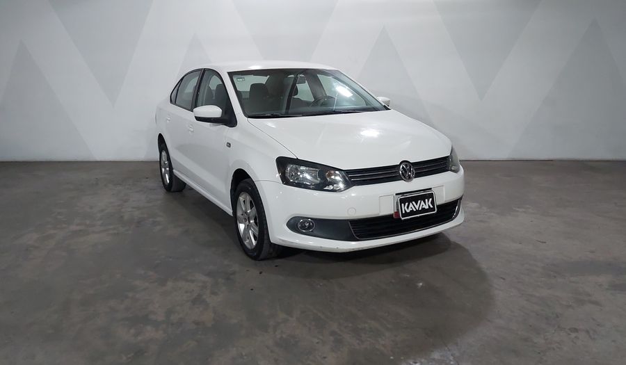 Volkswagen Vento 1.6 HIGHLINE TIPTRONIC Sedan 2014