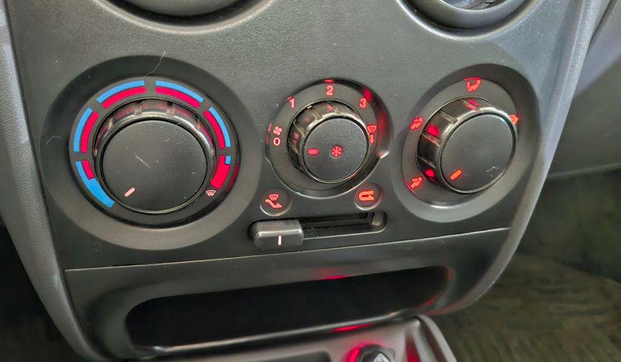 Fiat Palio 1.4 FIRE TOP Hatchback 2016